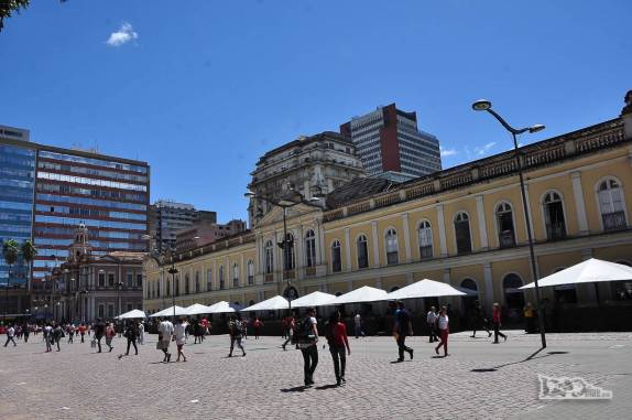 O tradicional e centenário Mercado Municipal de Porto Alegre, no Rio Grande do Sul